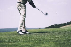 ゴルフで100切りを目指すためのグリーン修復マナーとは？
