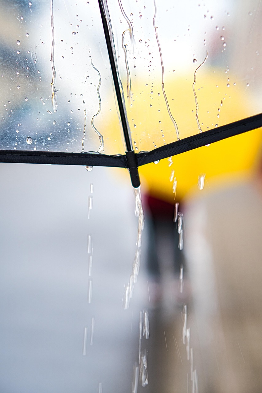 ゴルフで100切りを目指す雨の日のラウンドコツは？